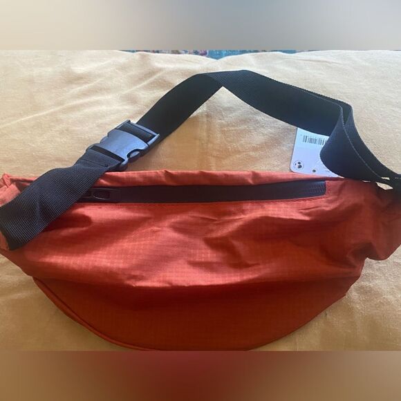 FP MOVEMENT
Ripstop Runner - Picture 10 of 10